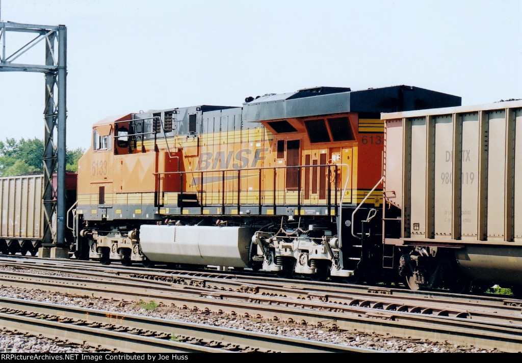 BNSF 6133 DPU